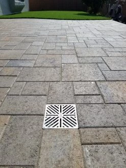 Sinnnov Sinnov Premium Universal Paver Drain Grate Fits 3 & 4